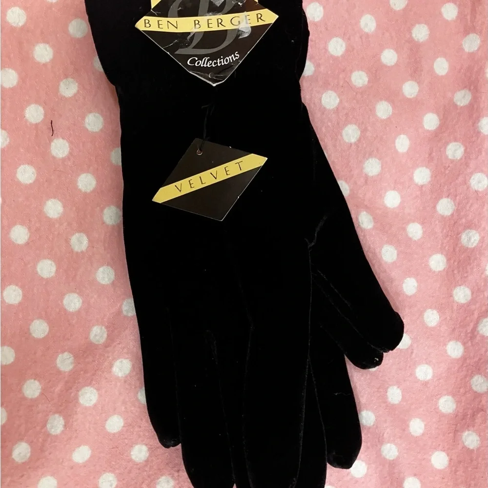 Black Velvet Gloves